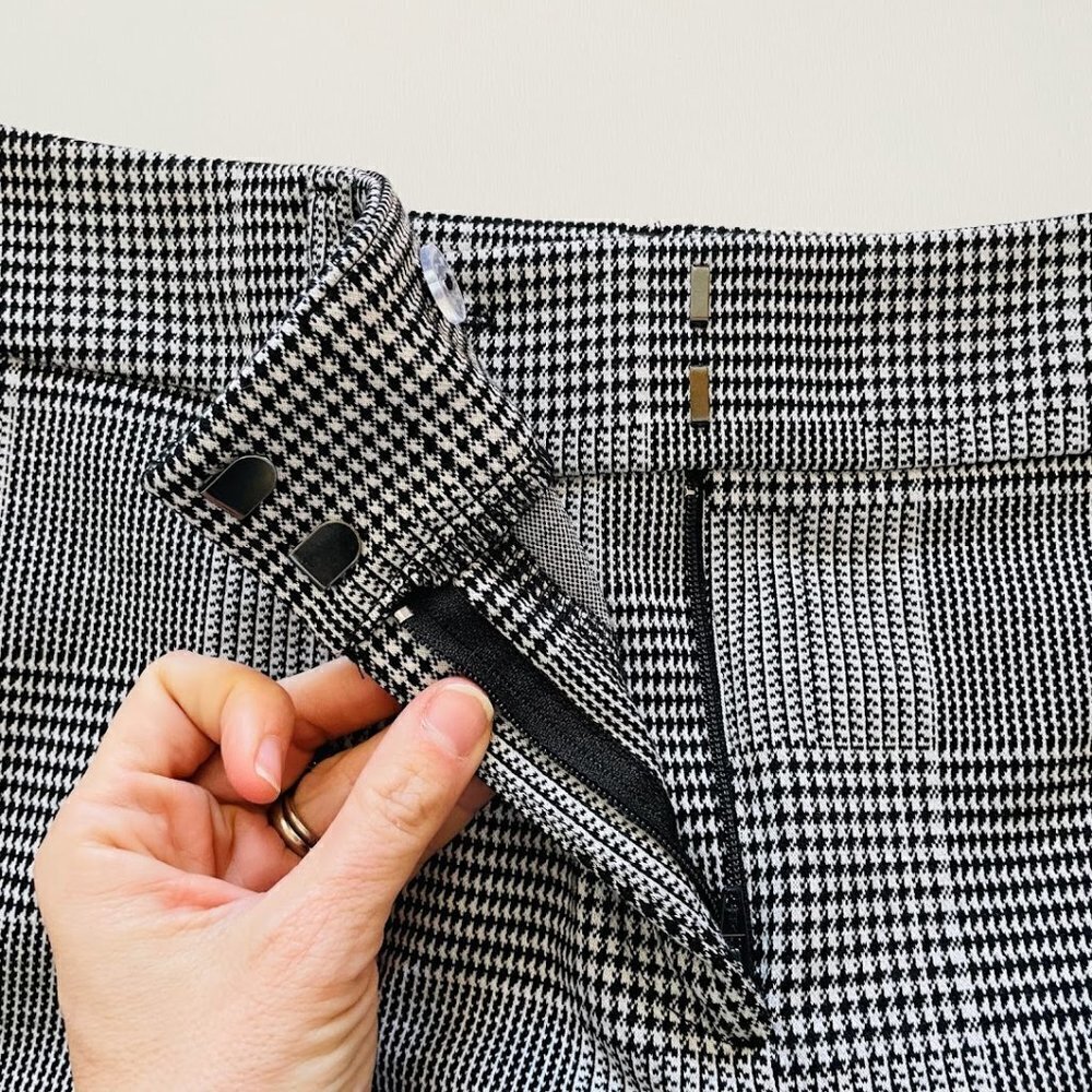 Ann TAylor Pant Trouser Houndstooth Herringbone Plaid Black White Winter Classic - Picture 3 of 9